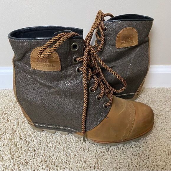 Sorel PDX Wedge Boots Lace Up Lexie Wedge Elk Camel Brown 9 - Picture 1 of 6